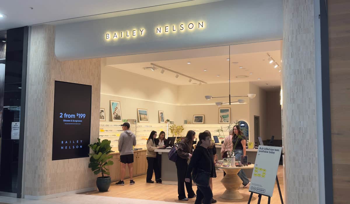 digital signage software for retail fusion signage