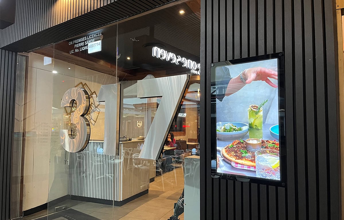 High-Brightness Window Displays restaurants display australia