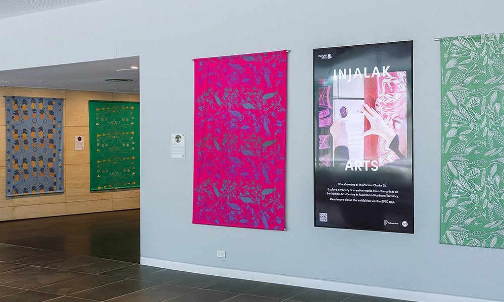 digital signage for government buildings